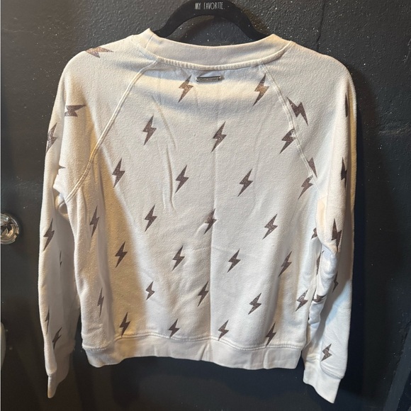Betsey Johnson Lightning Bolt Patterned Cream Sweatshirt Size Small - Picture 3 of 3